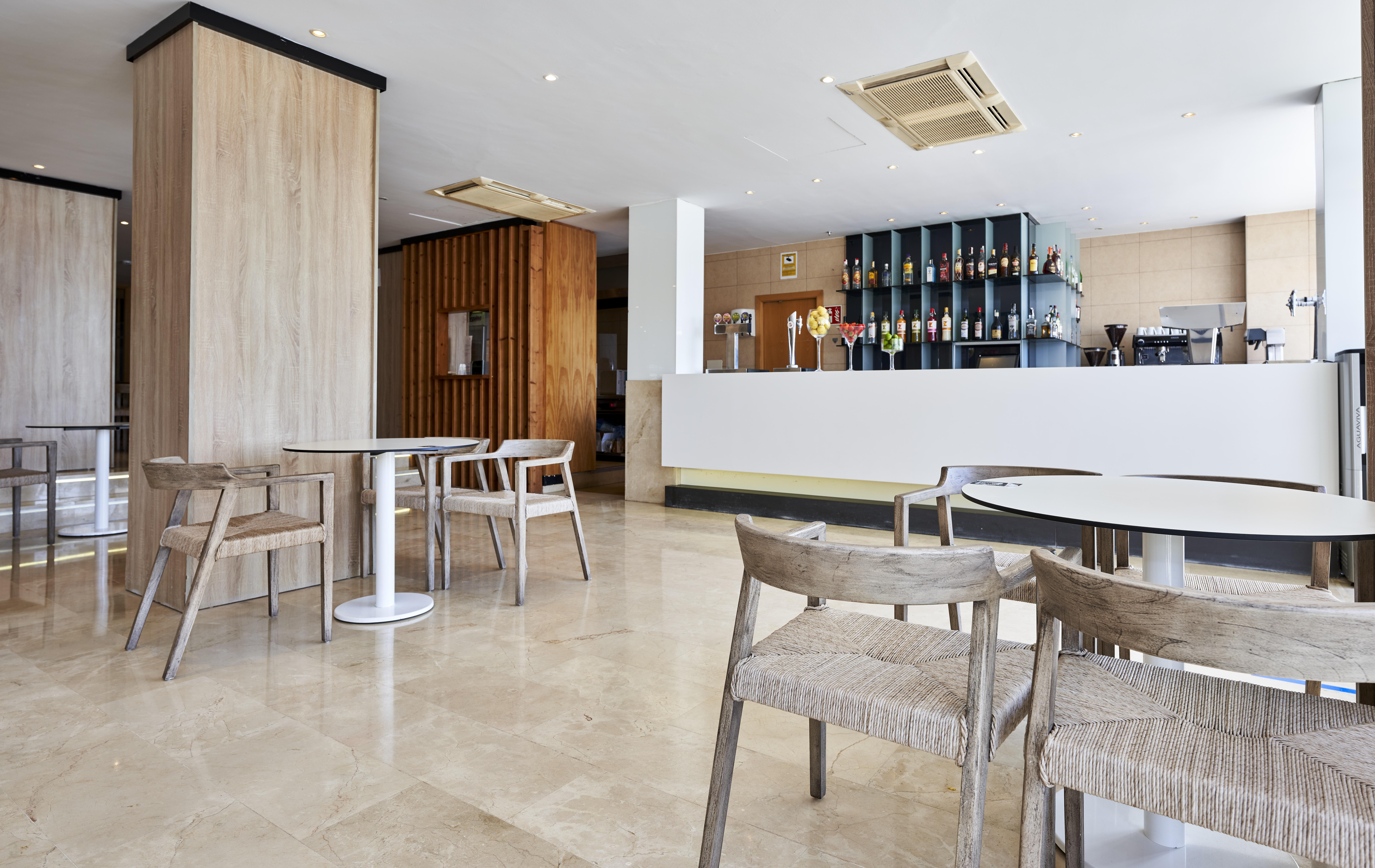 Globales Cala Vinas Adults Only 16+ Feriested 4*